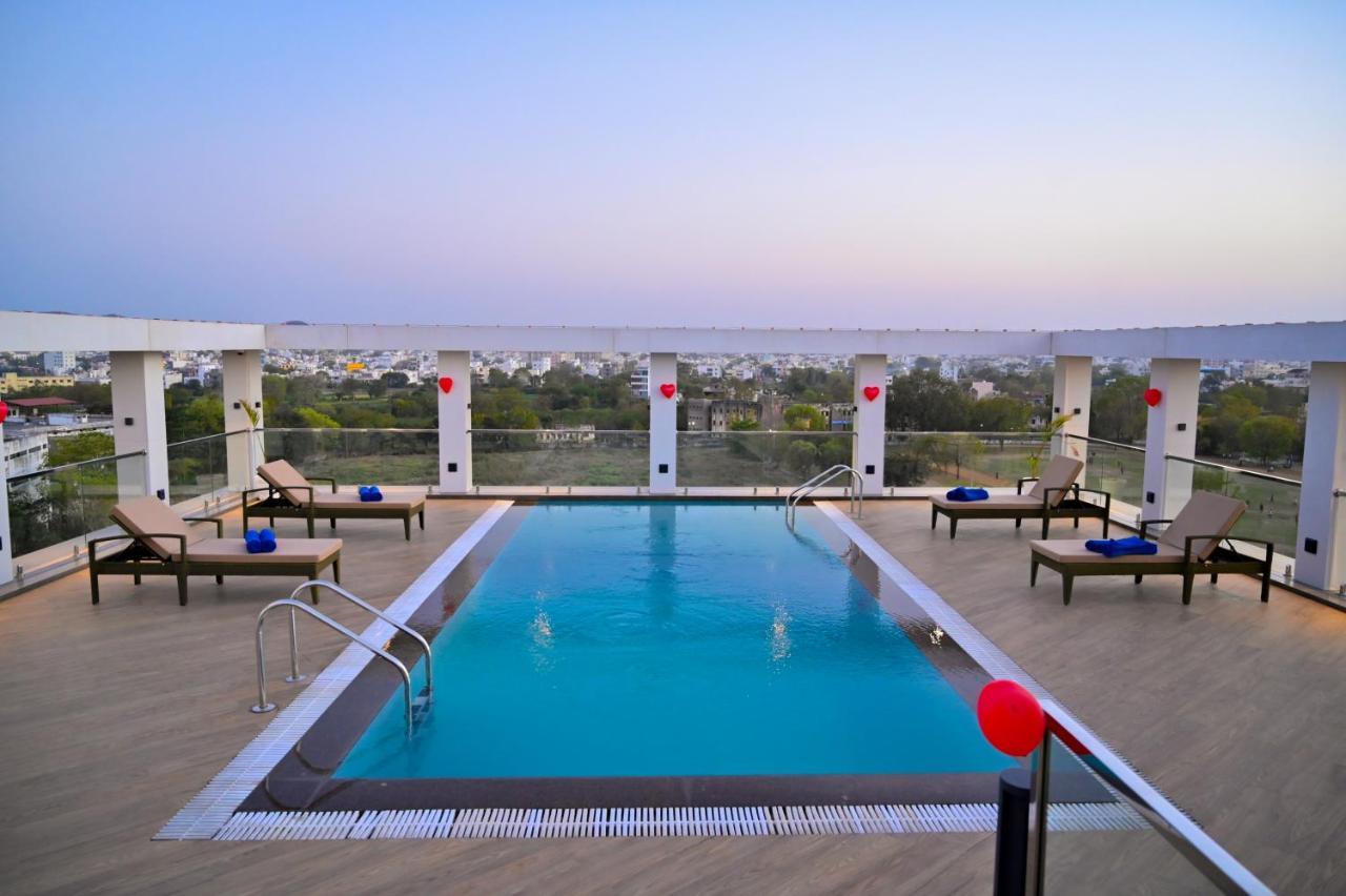 The Jagat Hotel And Spa Ουνταϊπούρ Εξωτερικό φωτογραφία
