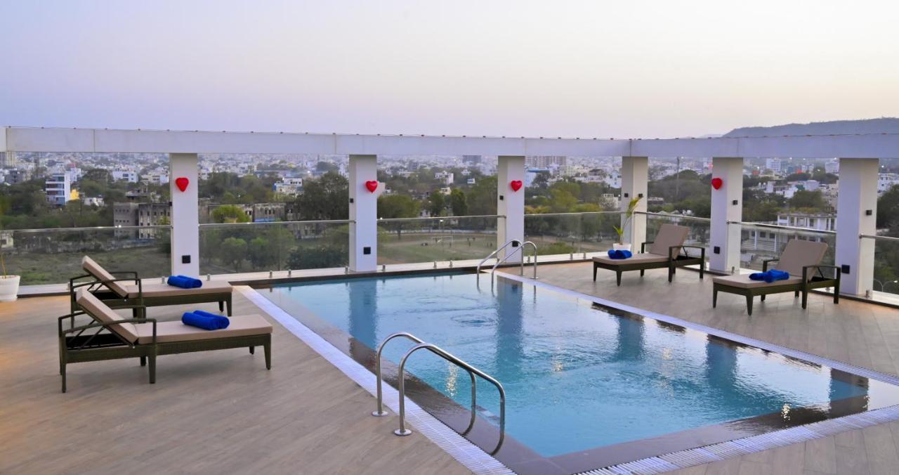 The Jagat Hotel And Spa Ουνταϊπούρ Εξωτερικό φωτογραφία